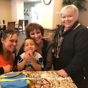 Meet your Posher, Jasmine